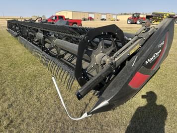 Main image MacDon FD140