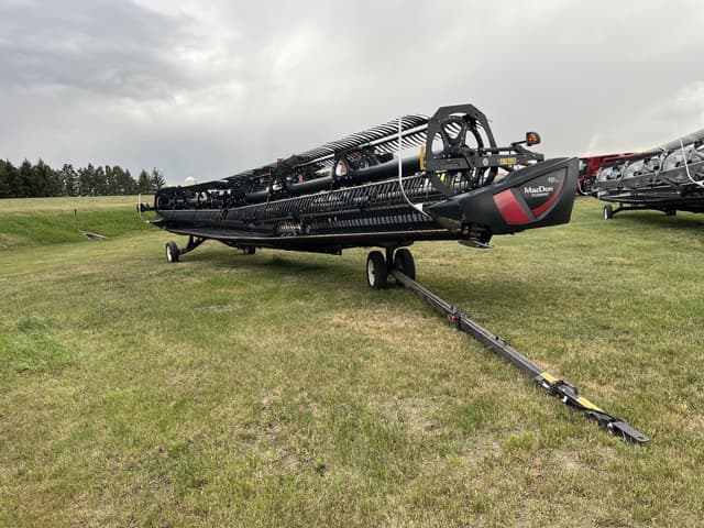 Image of MacDon FD145 equipment image 3