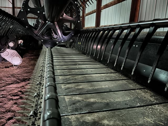 Image of MacDon FD145 equipment image 3