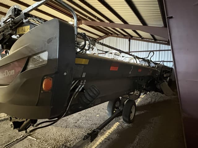 Image of MacDon FD250 equipment image 2
