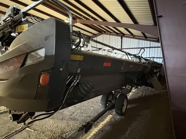 Image of MacDon FD250 equipment image 2