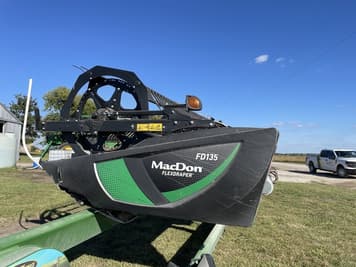 Main image MacDon FD135