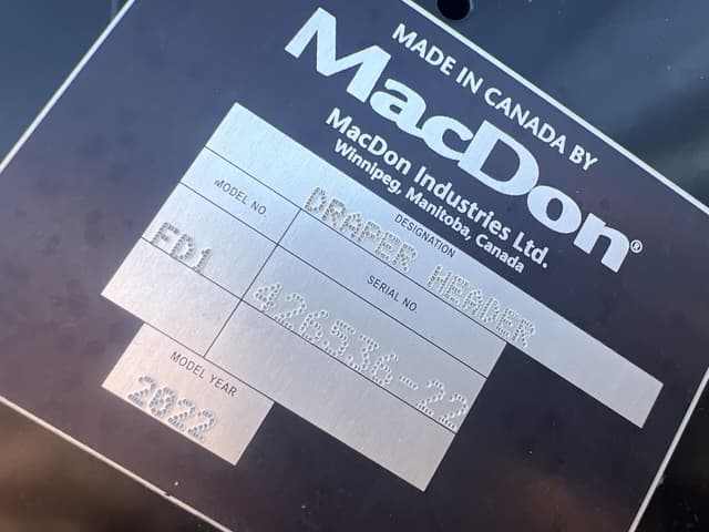 Image of MacDon FD140 equipment image 2