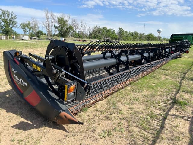 Image of MacDon FD140 equipment image 1