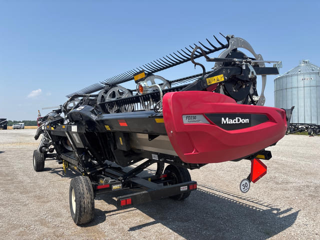 Image of MacDon FD230  equipment image 2