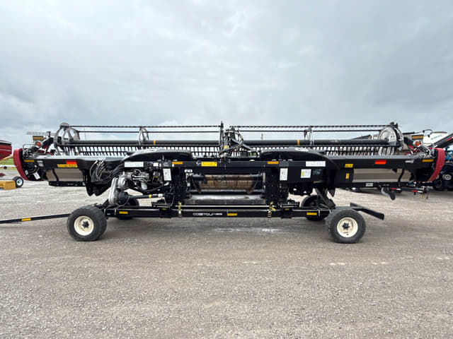 Image of MacDon FD230  equipment image 3