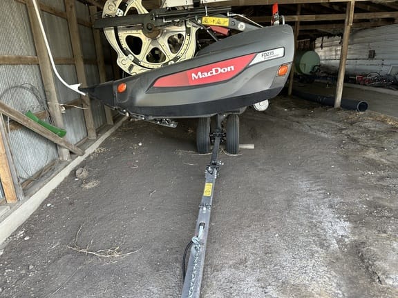 Main image MacDon FD235