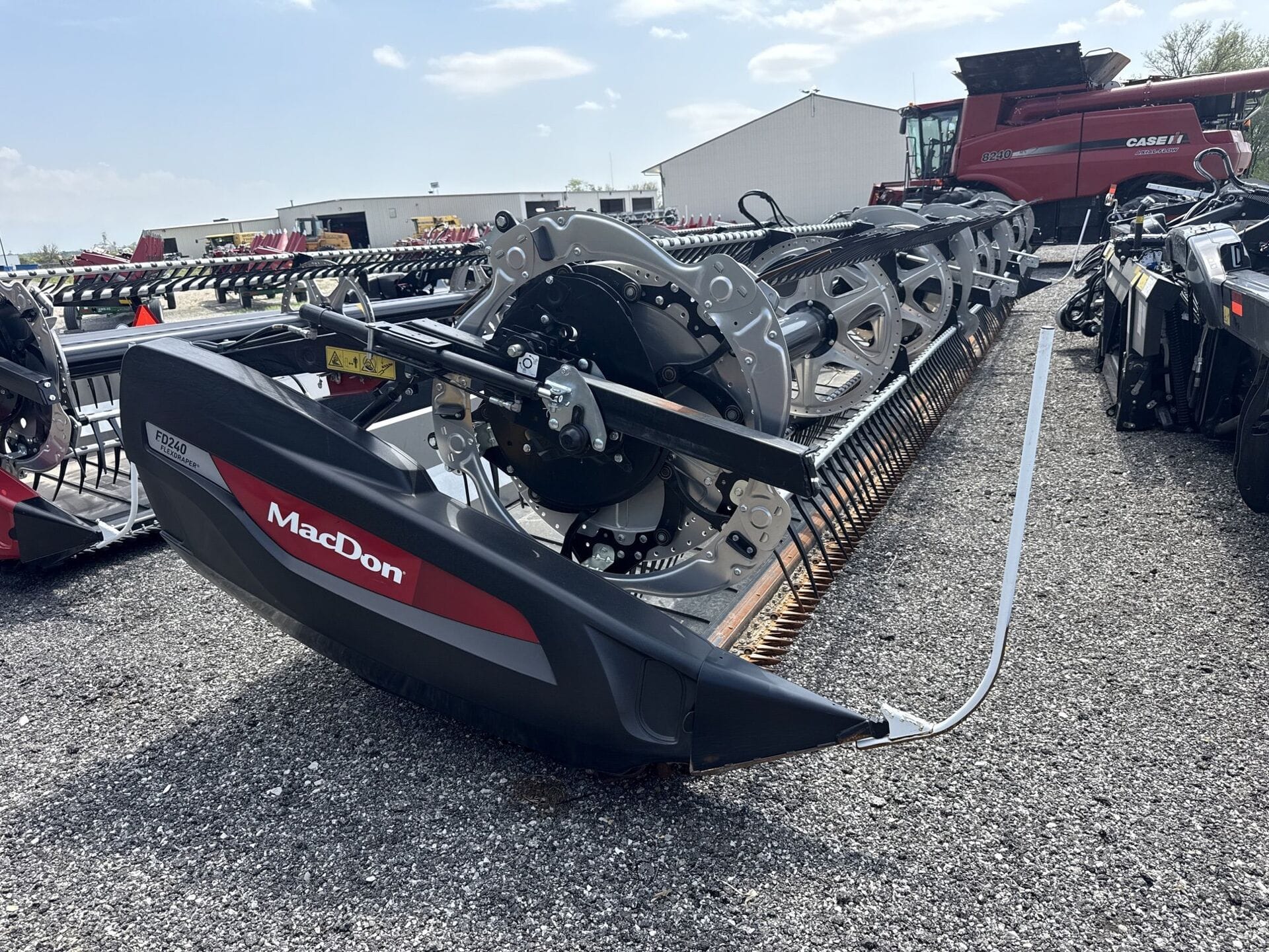 2022 MacDon FD240 Equipment Image0