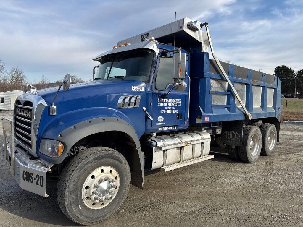 2022 Mack Granite Equipment Image0