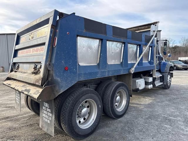 Image of Mack Granite equipment image 4