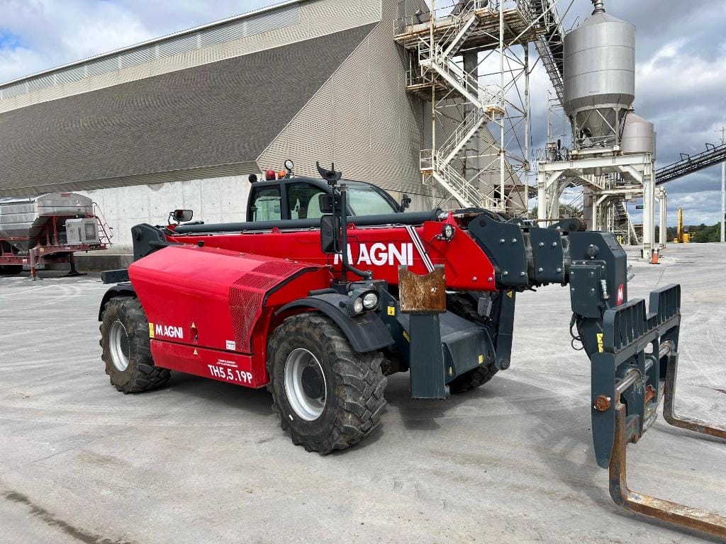 2022  Magni  TH5 5.19P Equipment Image0