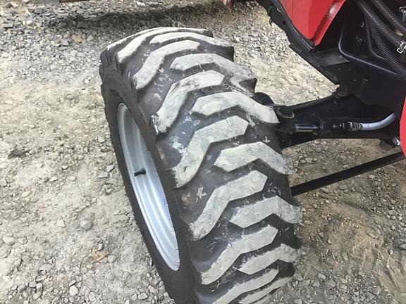 Thumbnail image Mahindra 1635 24