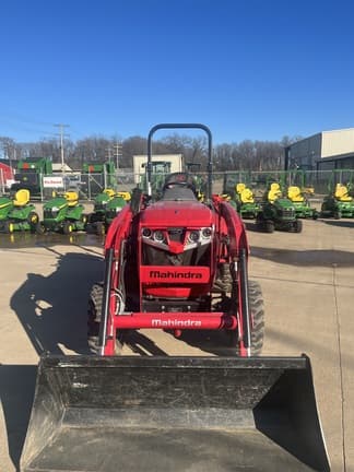 Image of Mahindra 1635 equipment image 2