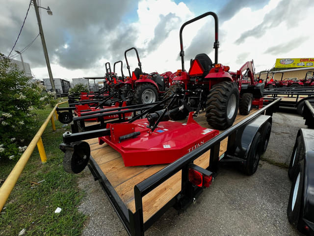 Image of Mahindra 1635 HST equipment image 4