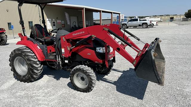 Image of Mahindra 1640 equipment image 3