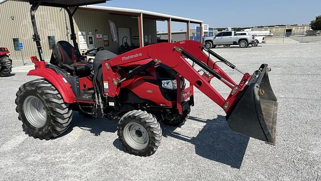 Image of Mahindra 1640 equipment image 3