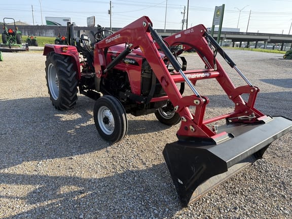 2022 Mahindra 4540 Equipment Image0