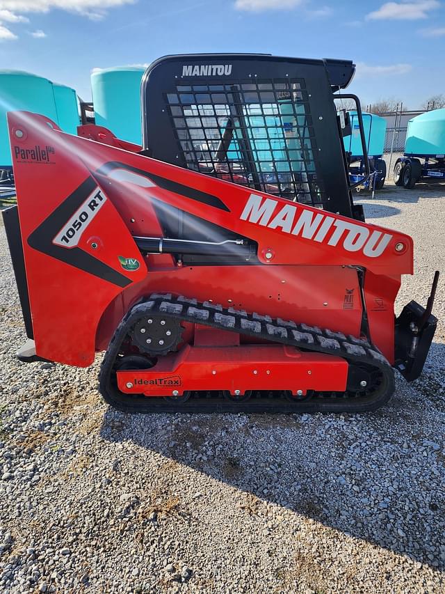 Image of Manitou 1050RT equipment image 4