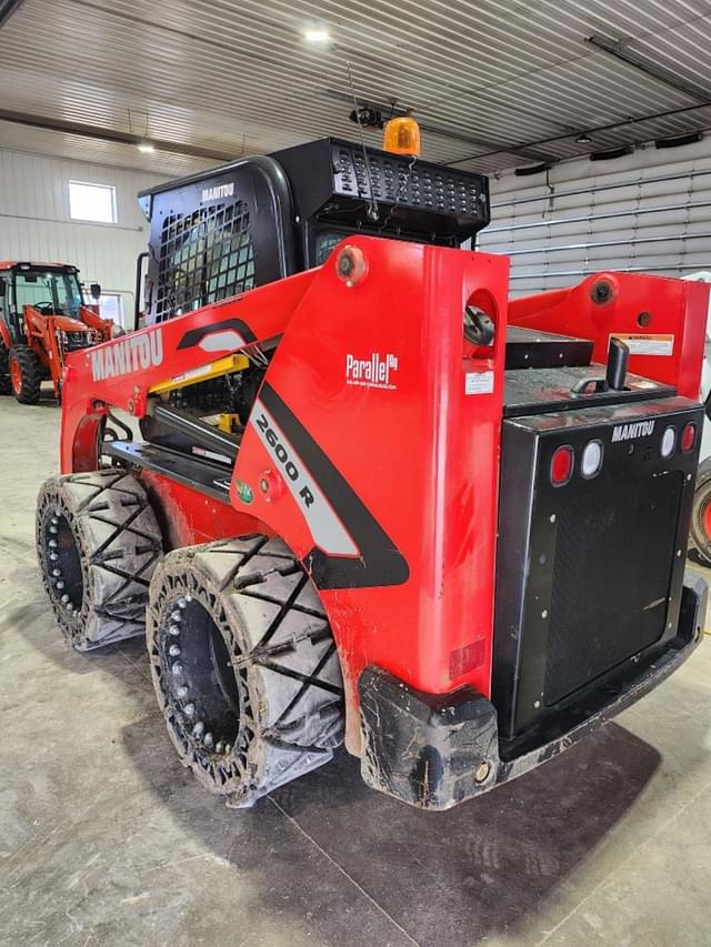 Image of Manitou 2600R equipment image 3