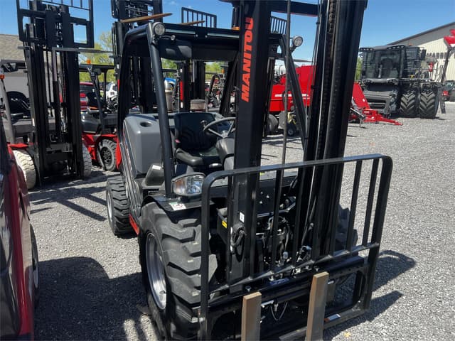 Image of Manitou MC25-4 equipment image 1