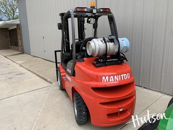 Image of Manitou MI35G equipment image 4