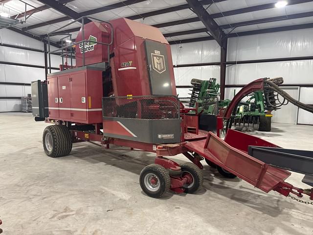 Image of Bale Baron 4250P equipment image 3