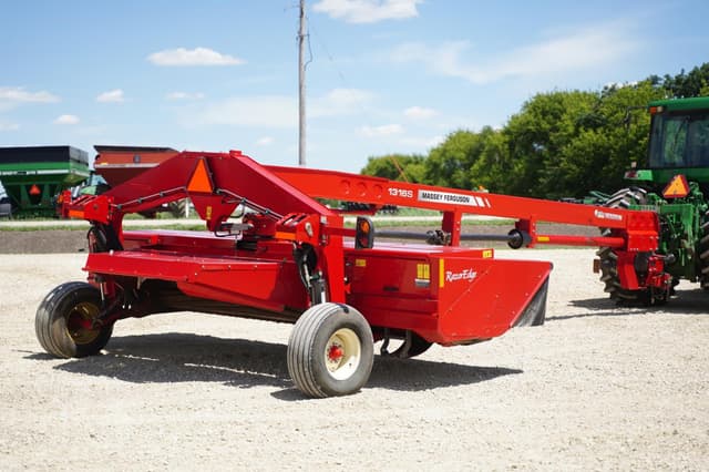 Image of Massey Ferguson 1316S equipment image 3