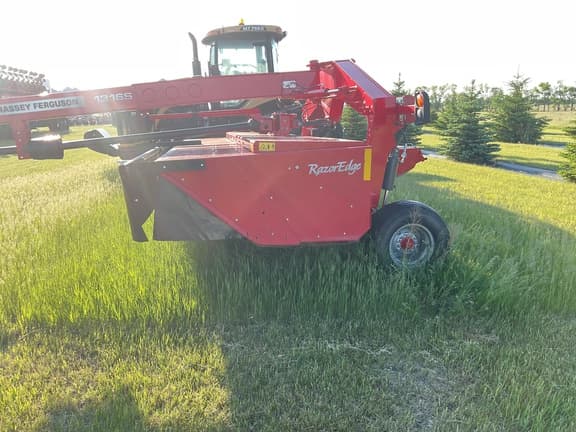 Image of Massey Ferguson 1316S equipment image 3