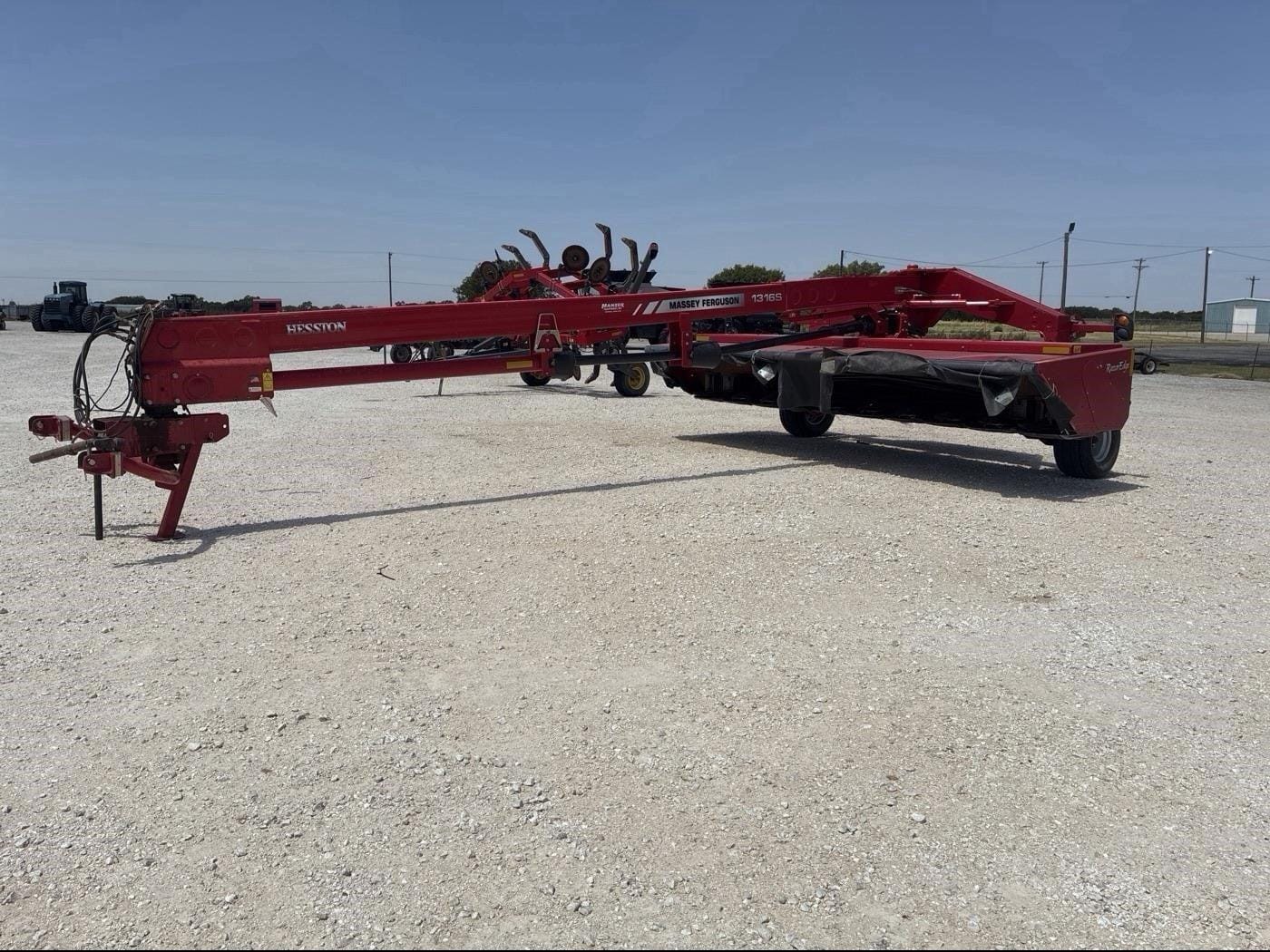 2022 Massey Ferguson 1316S Equipment Image0