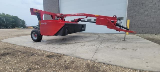 Image of Massey Ferguson 1373 equipment image 2