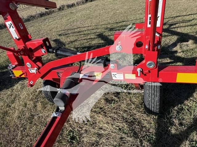 Image of Massey Ferguson 1508 equipment image 3