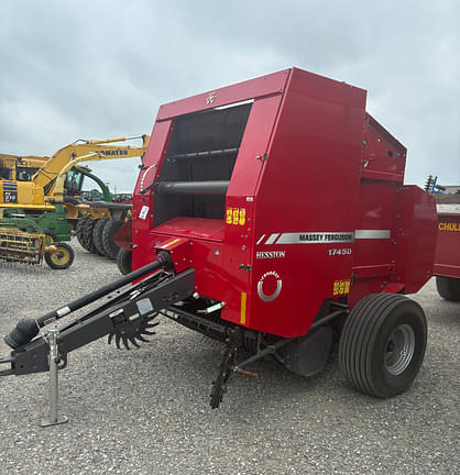 Image of Massey Ferguson Hesston 1745D equipment image 1