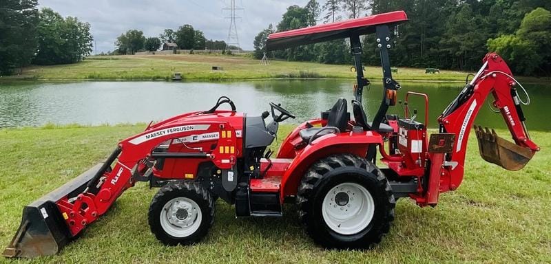 2022 Massey Ferguson 1825E Equipment Image0