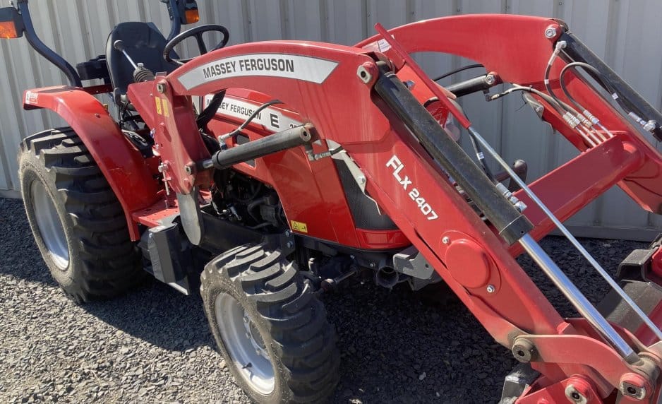 2022 Massey Ferguson 1835E Equipment Image0