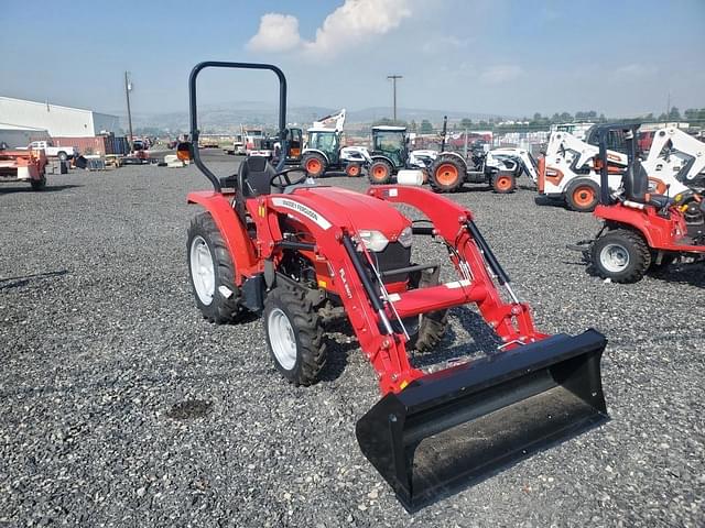 Image of Massey Ferguson 1835E equipment image 3