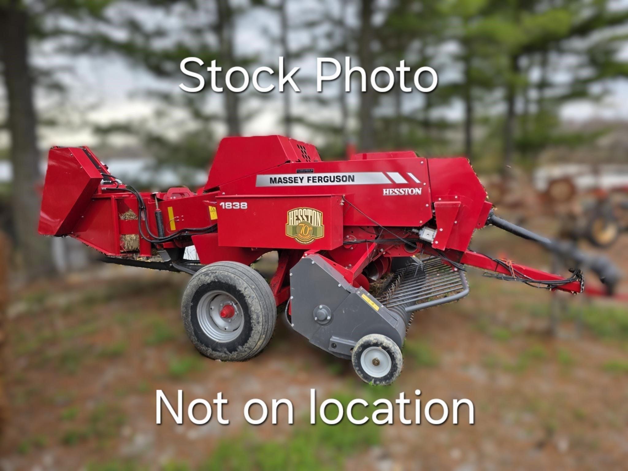 2022 Massey Ferguson 1838 Equipment Image0