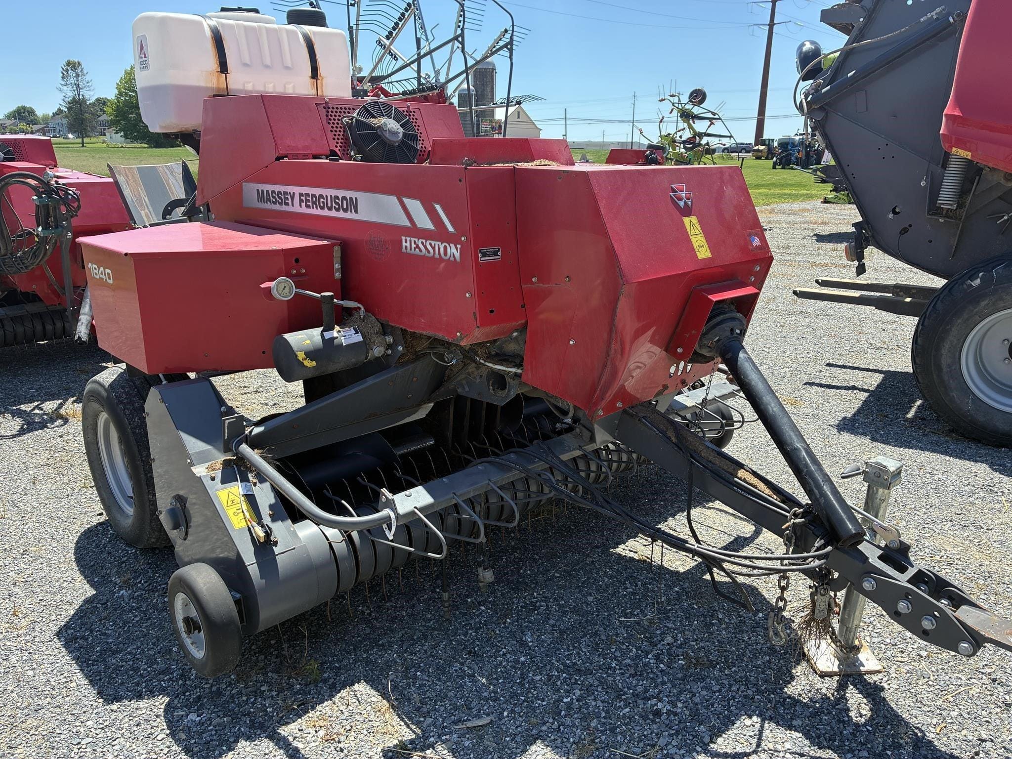2022 Massey Ferguson 1840 Equipment Image0