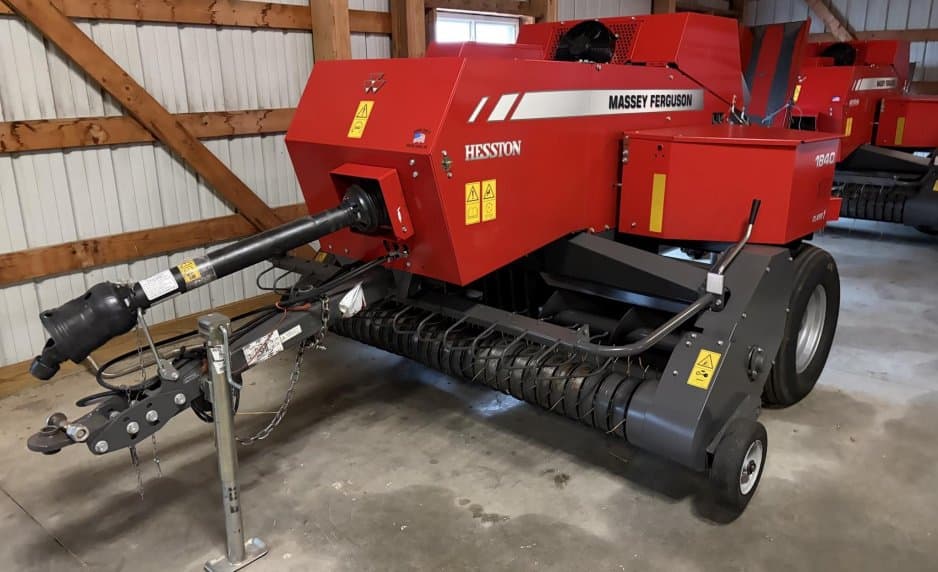 Image of Massey Ferguson 1840 Primary image