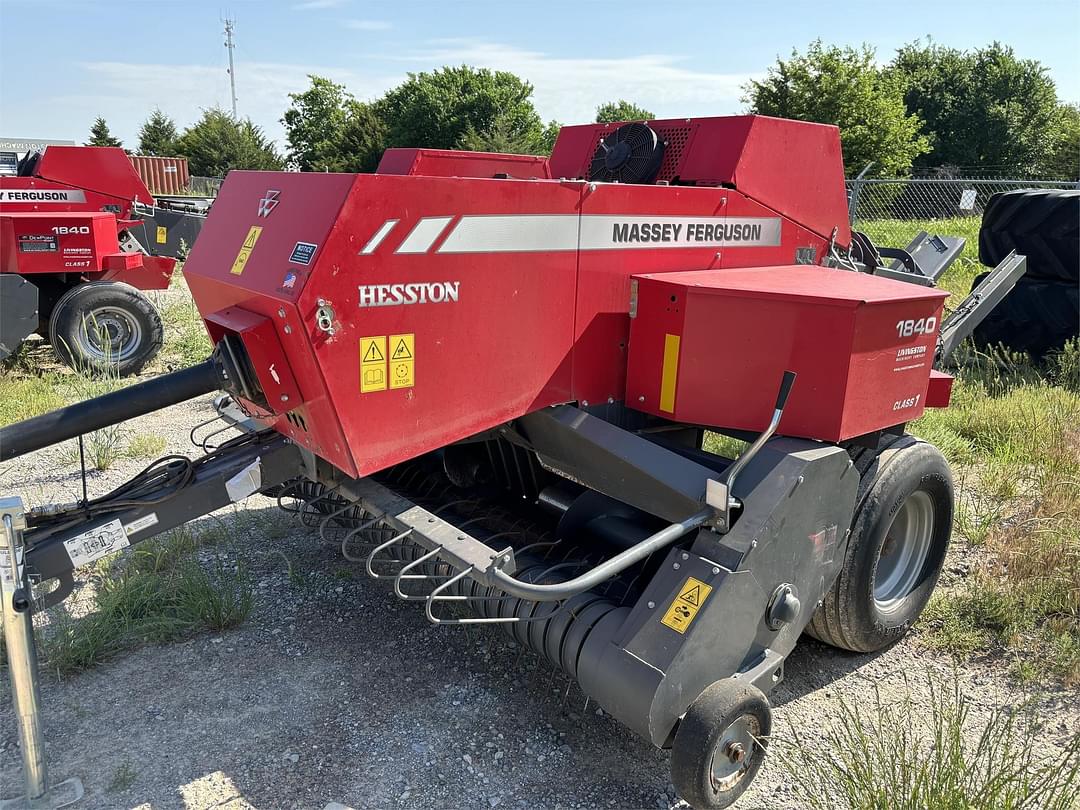 Image of Massey Ferguson 1840 Primary image