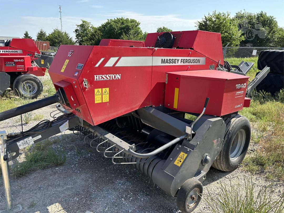 Image of Massey Ferguson 1840 Primary image