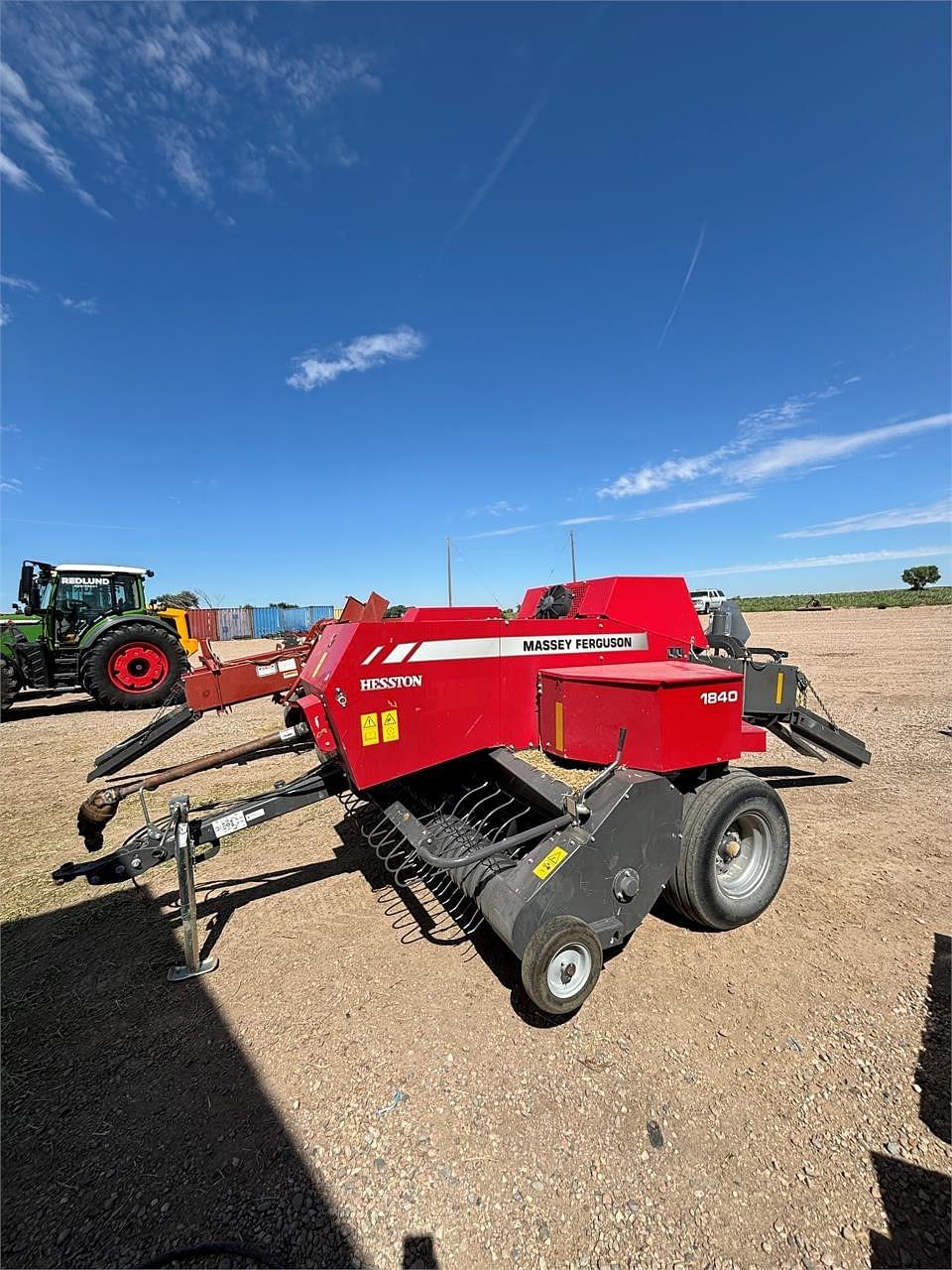 Image of Massey Ferguson 1840 Primary image