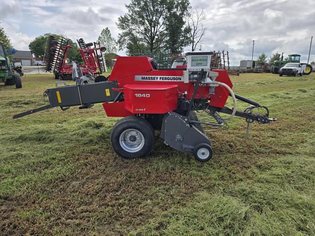 Image of Massey Ferguson 1840 equipment image 4