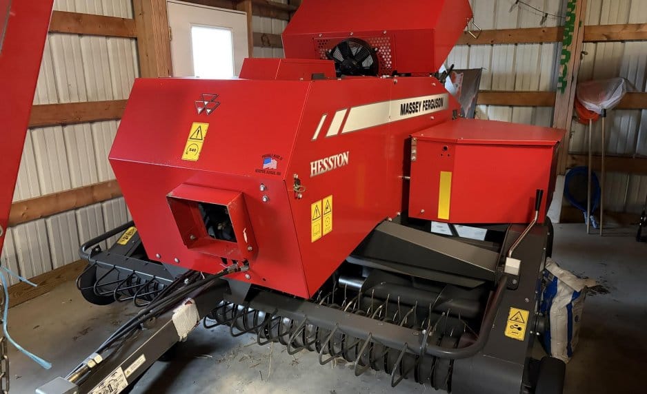 2022 Massey Ferguson 1840 Equipment Image0