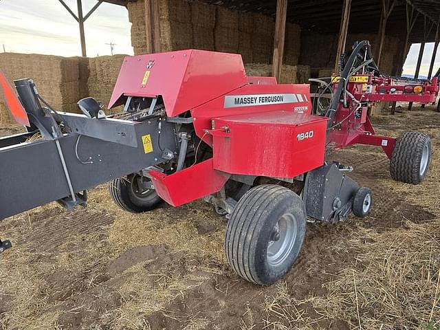 Image of Massey Ferguson 1840 equipment image 1