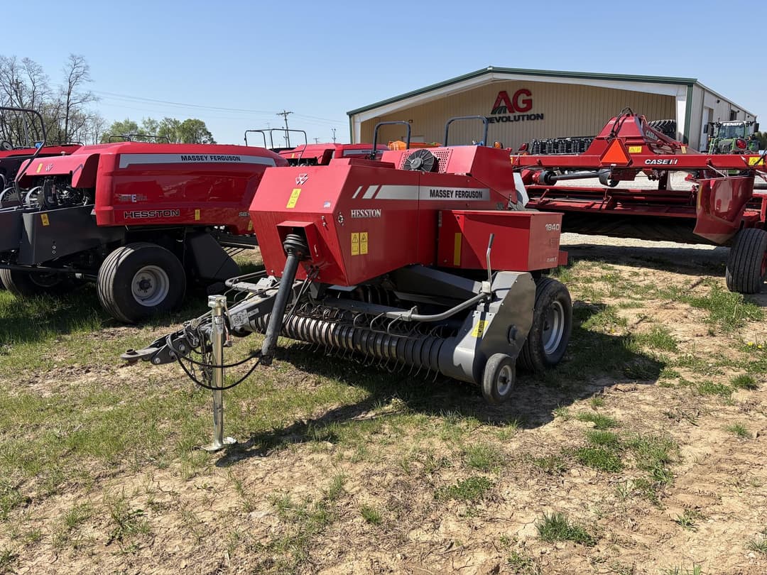 Image of Massey Ferguson 1840 Primary image