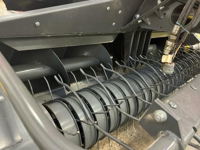 Image of Massey Ferguson 1840 equipment image 4