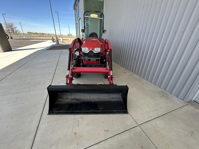 Image of Massey Ferguson 1840E equipment image 1