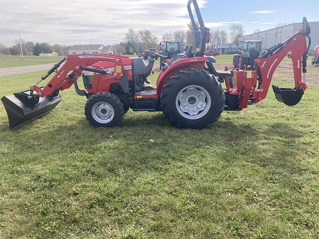 Image of Massey Ferguson 1840M equipment image 1