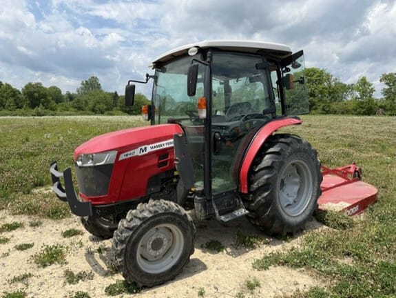 2022 Massey Ferguson 1840M Equipment Image0