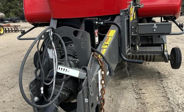 Image of Massey Ferguson 2270 equipment image 1